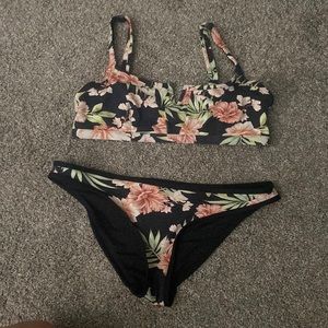 Rip curl bikini size large